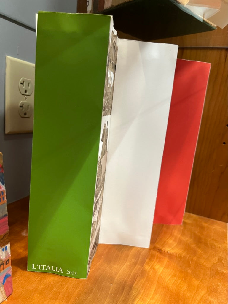 ITALIAN FLAG / ITALIAN SCENES